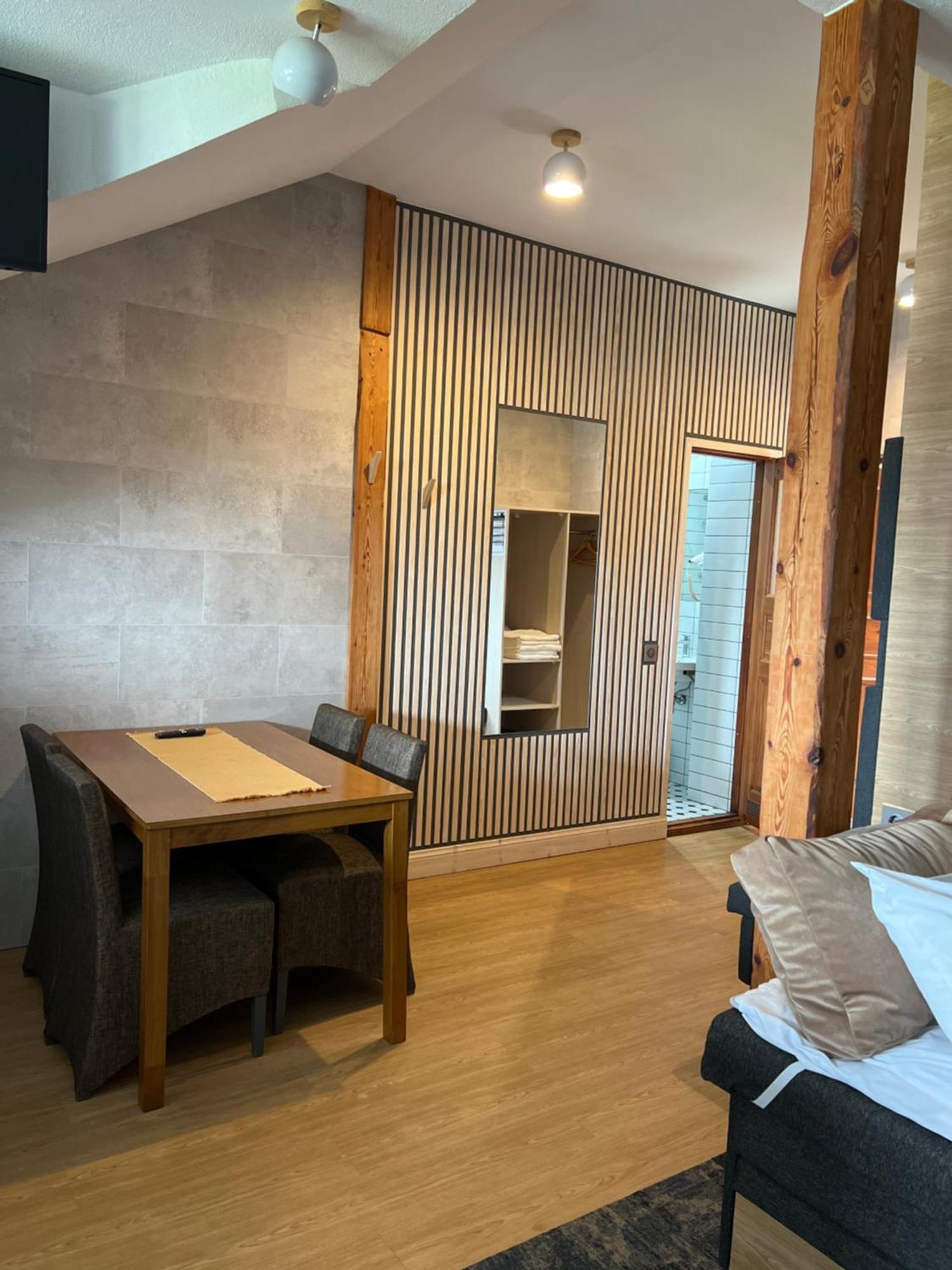 Sadama Street Villa Pärnu Zimmer foto